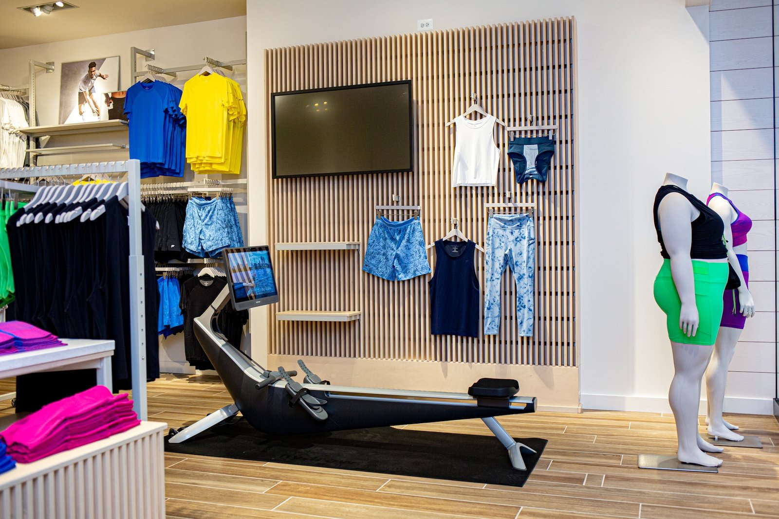 abletics Store Interior Display
