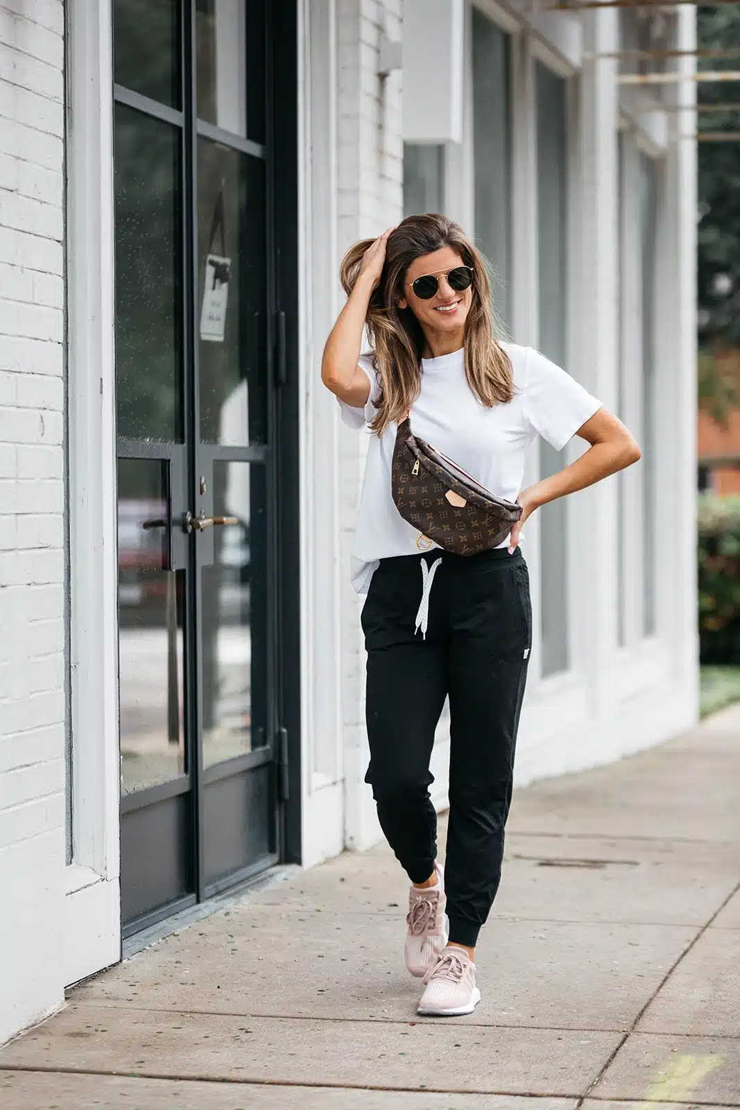Vuori joggers 
