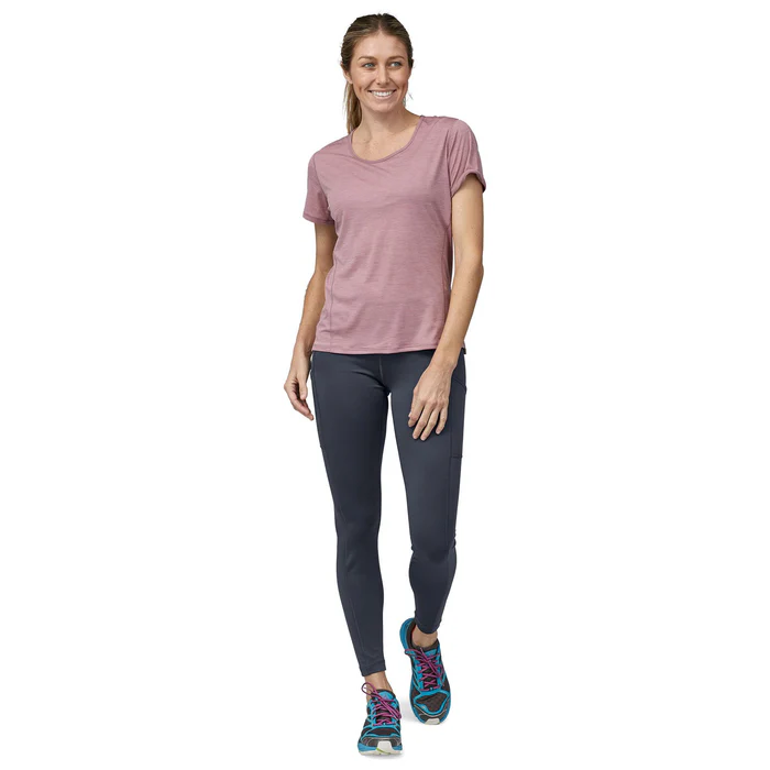 prana vs. patagonia - sustainable yoga clothing showdown